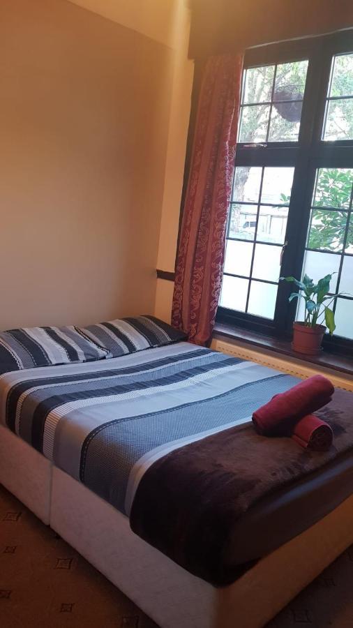 Hour Glass Hotel Лондон Екстер'єр фото